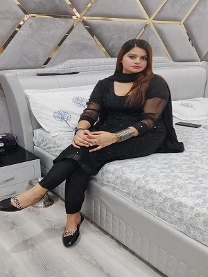 Call Girl in Vapi